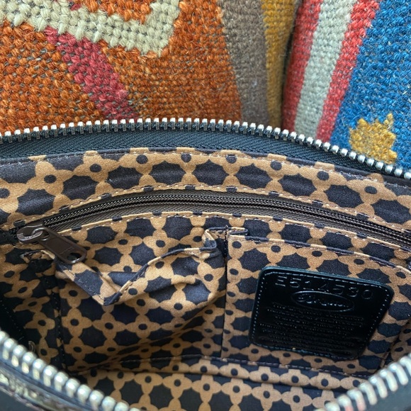 ♥️BRIGHTON BLACK CROSSBODY - Picture 13 of 13